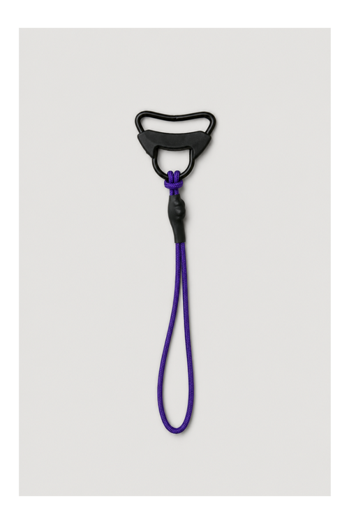 Made with durable #275 paracord, the loop passes through smaller attachment points where traditional sling hardware may not fit. The skeletonized mount accommodates slings up to 1.5 inches wide, creating a simple and efficient setup for nearly any platform.

Small footprint. Minimal weight. A better way to mount your sling.